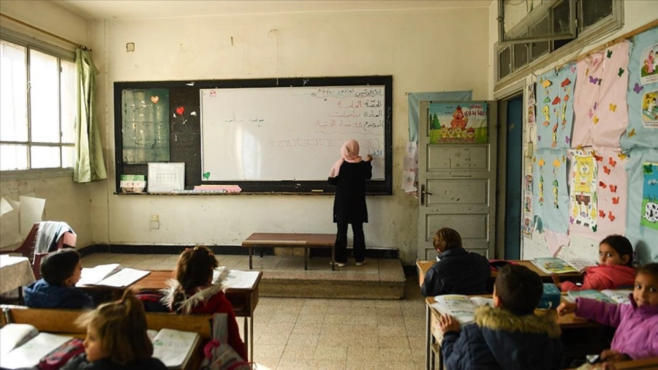 Kapak görseli: Protokol İmzalandı! Türkiye Suriye'ye Öğretmen Yetiştirecek